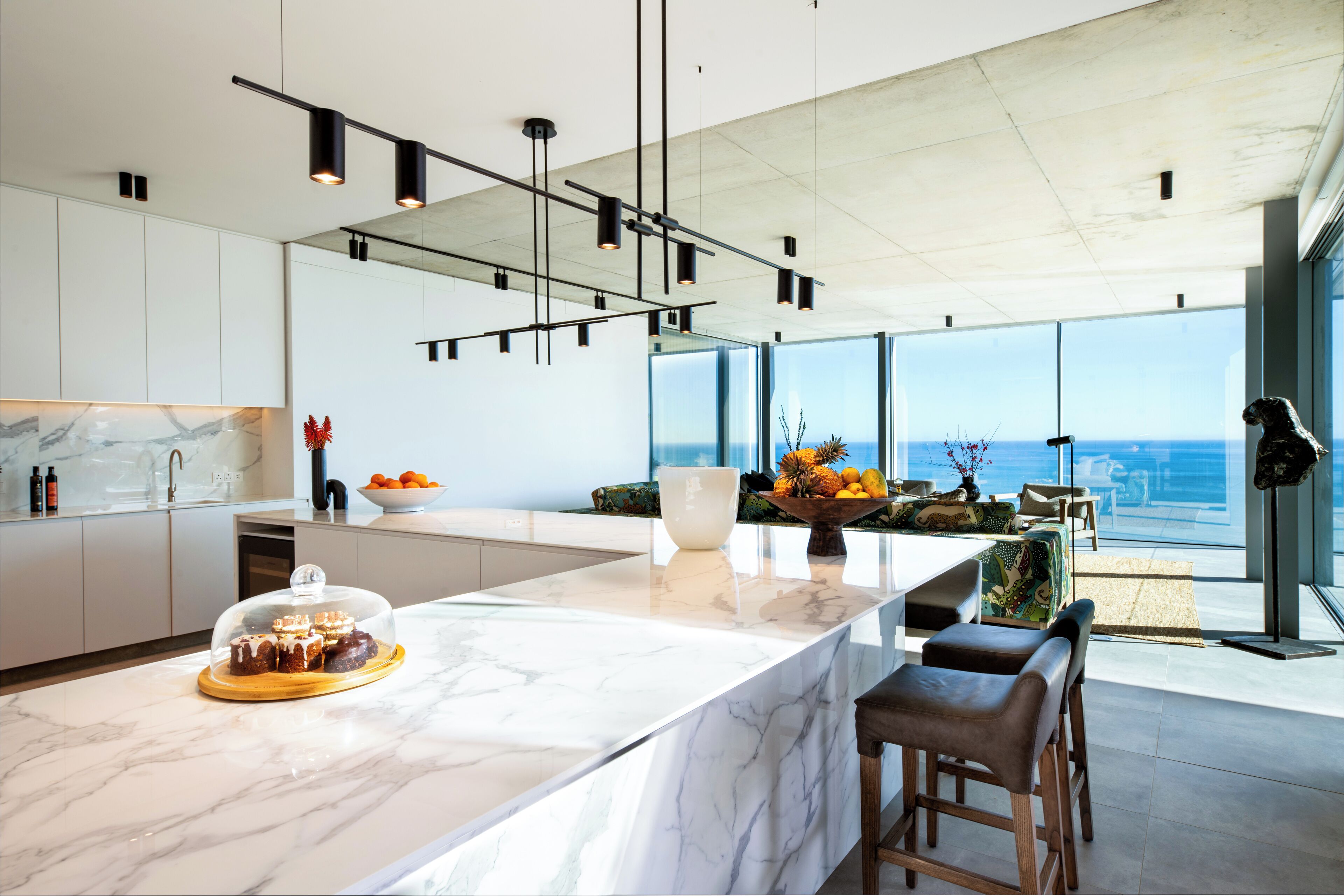 Apartment | Private kitchen | Full-size fridge, microwave, oven, dishwasher