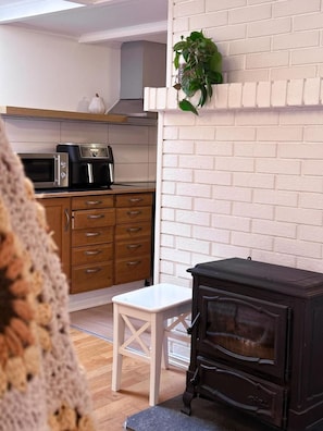 Apartament, 2 dormitoris, terrassa, vistes al jardí | Interior