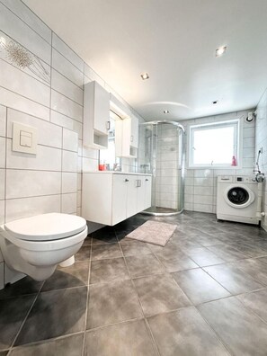 公寓, 2 間臥室, 城市景觀 | 浴室 | 衛生紙