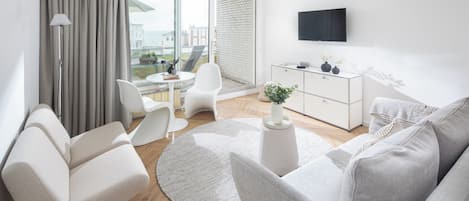 Télévision, table de tennis de table