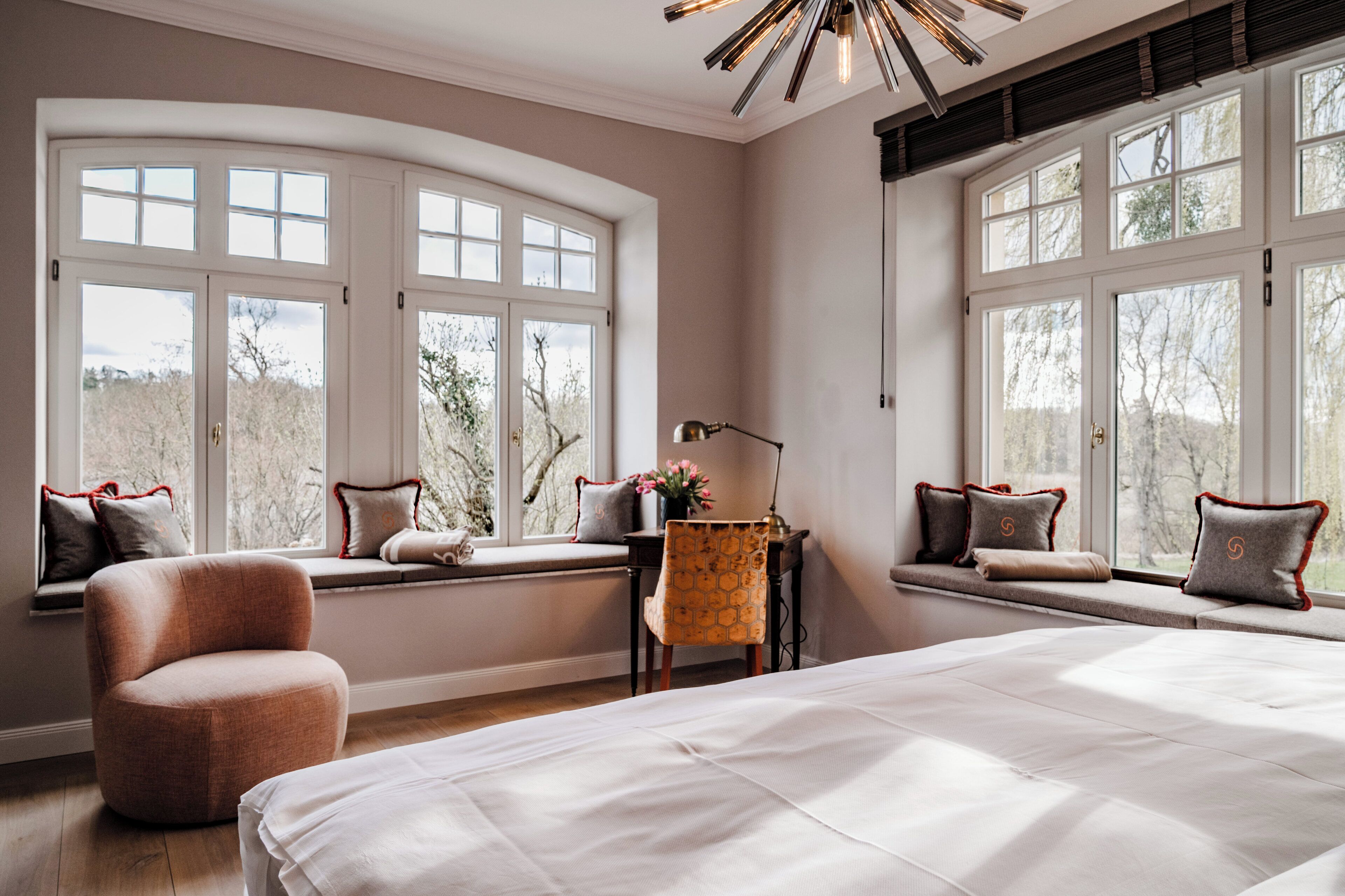 Luxury Suite, Lake View | Egyptian cotton sheets, premium bedding, down comforters, pillowtop beds