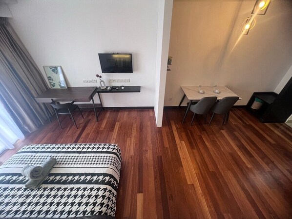 1 bedroom, WiFi, bed sheets