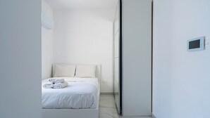 Studio, 1 Double Bed with Sofa bed, Kitchen, City View | Premium bedding, blackout drapes, iron/ironing board, WiFi (free) - Rosemont Studio With Balcony in Larnaca (Larnaca)