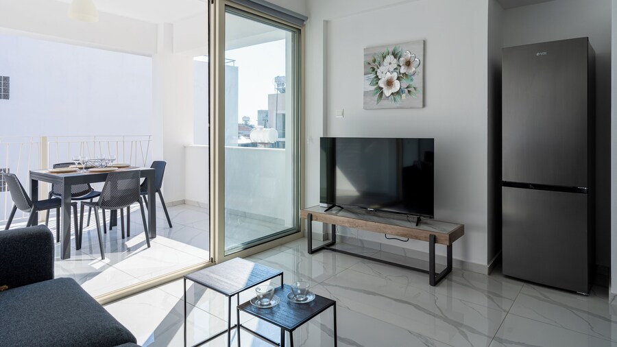 Rosemont Studio With Balcony in Larnaca