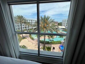 Interior - 2 Bedroom * Disney * Universal * Epic King & 2 Queens (Kissimmee)