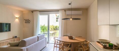 Televisión de pantalla plana