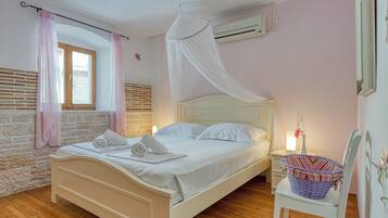Family Villa, 4 Bedrooms, Fireplace (Casa Rustica Felker)
