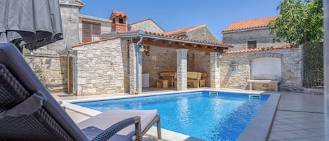Familienvilla, 4 Schlafzimmer, Kamin (Casa Rustica Felker) | Pool