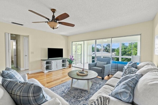 تلفزيون ذكي، مكتب