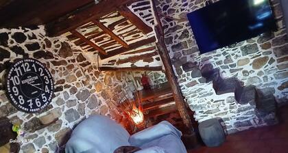 Petit Paradis Au Bord de L'eau