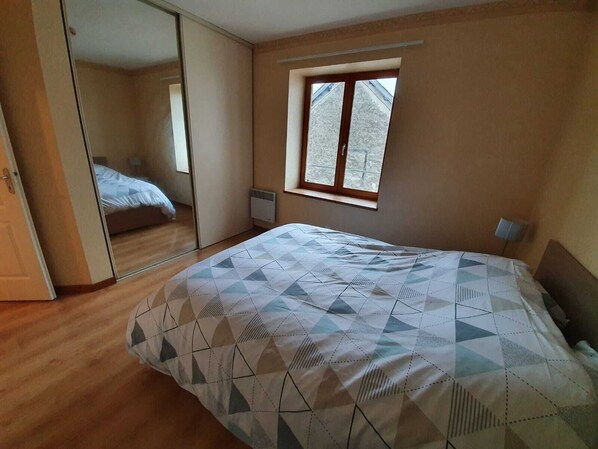 Klassiek appartement, uitzicht op bergen | Gratis wifi