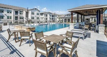 Chisholm Trace 827 I Comfy 2 Bed 2 Bath