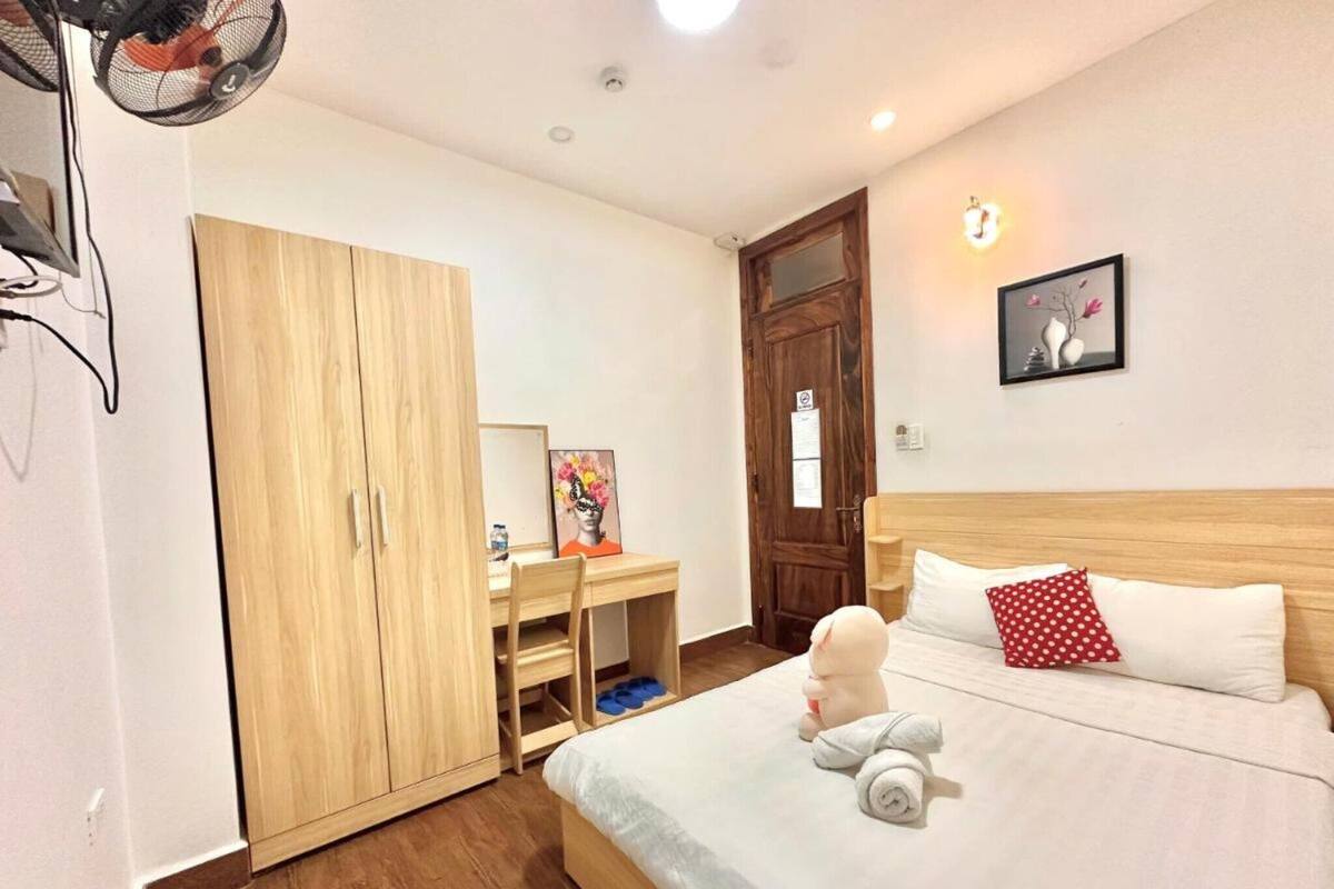 Comfort Single Room | Desk, soundproofing, free WiFi