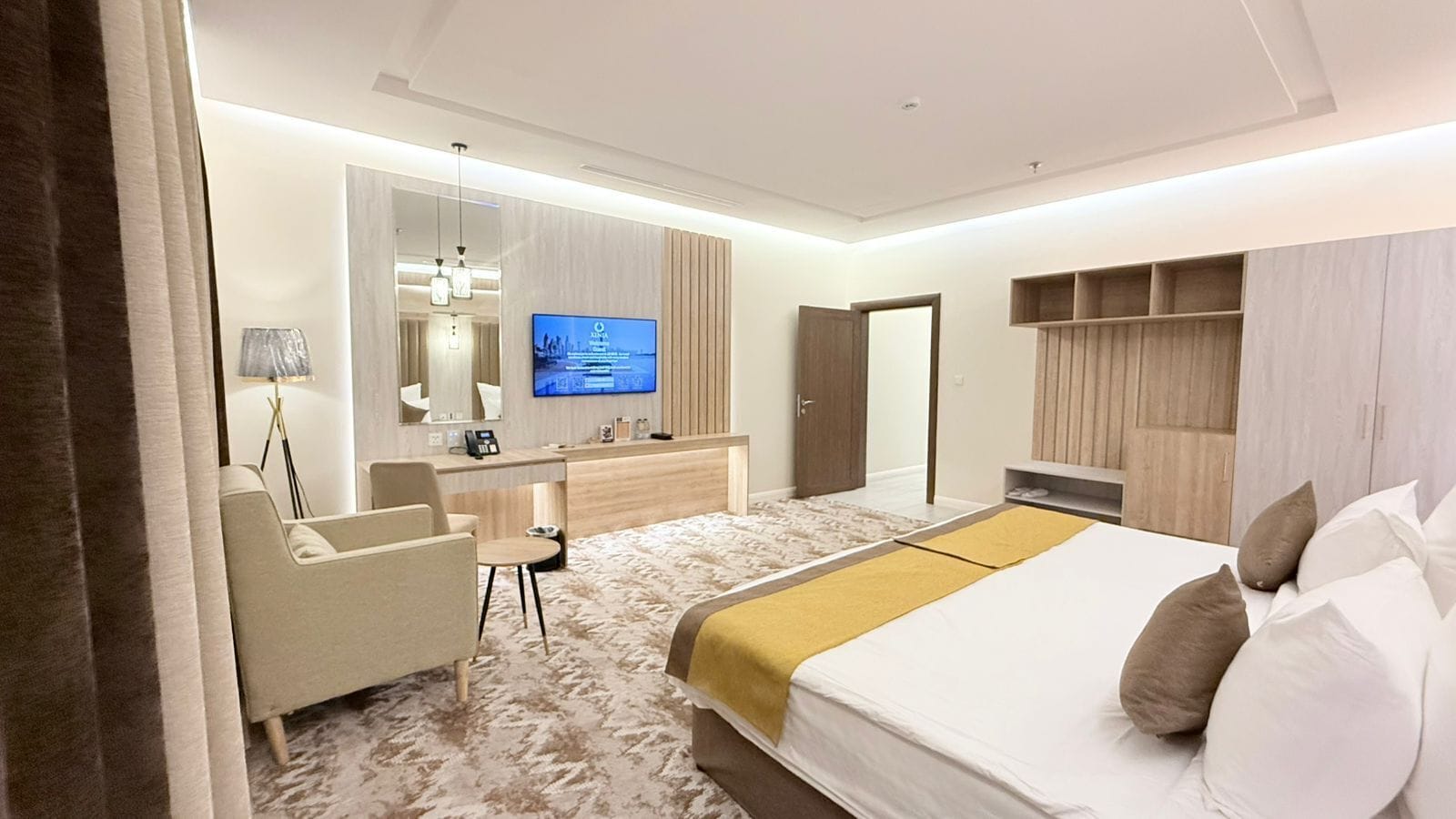 Superior Double Room | 客房內保險箱、遮光布/窗簾、熨斗/熨衣板、免費無線上網