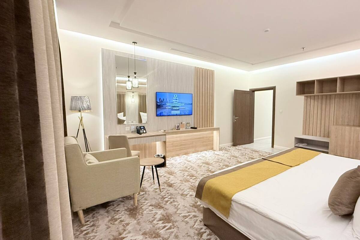 Superior Double Room | In-room safe, blackout drapes, soundproofing, iron/ironing board