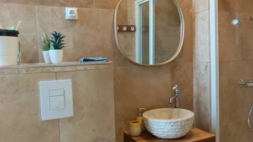 Economy Apartment, City View | Bathroom