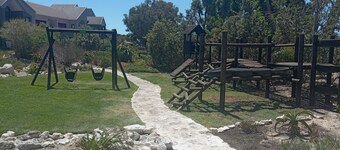 Serene house is an upmarket Villa in the heart of nature's Langebaan golf estate