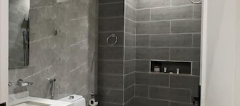Vatoran Luxury Apartments