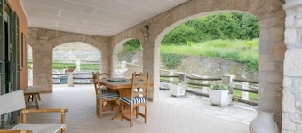 VILLA NICOLETTA IN THE LIGURIAN HINTERLAND