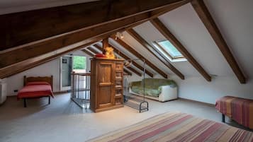 3 Schlafzimmer, BĂŒgeleisen/BĂŒgelbrett, WLAN, BettwĂ€sche