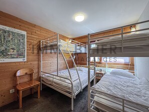 3 bedrooms, internet