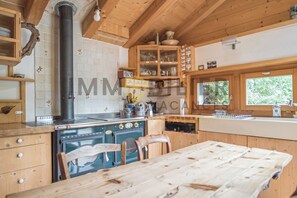 Kühlschrank, Ofen, Herdplatte