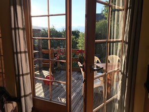 Interior - Authentique chalet valaisan en madrier de mélèze sur deux étages pour 7 personnes, récemment rénové. (St-Luc)