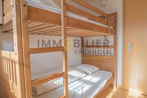 3 bedrooms, internet