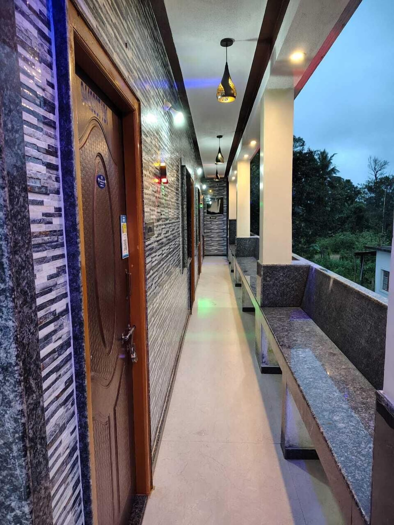 2 Star Hotels