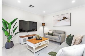 Smart TV, offices, computer monitors