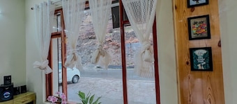 Keylong Heights Guest House