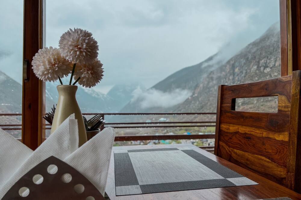Keylong Heights Guest House