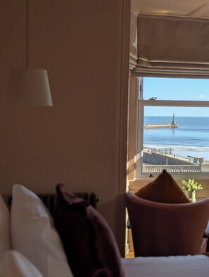 Egyptian cotton sheets, premium bedding, pillow-top beds - The Beach House Boutique Hotel (Sunderland)