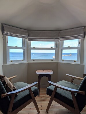Superior-Suite, Meerblick | Bettwäsche aus ägyptischer Baumwolle, hochwertige Bettwaren