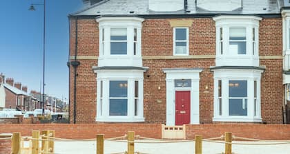 The Beach House Boutique Hotel