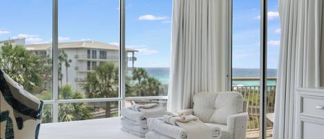 3 habitaciones, tabla de planchar con plancha y wifi gratis