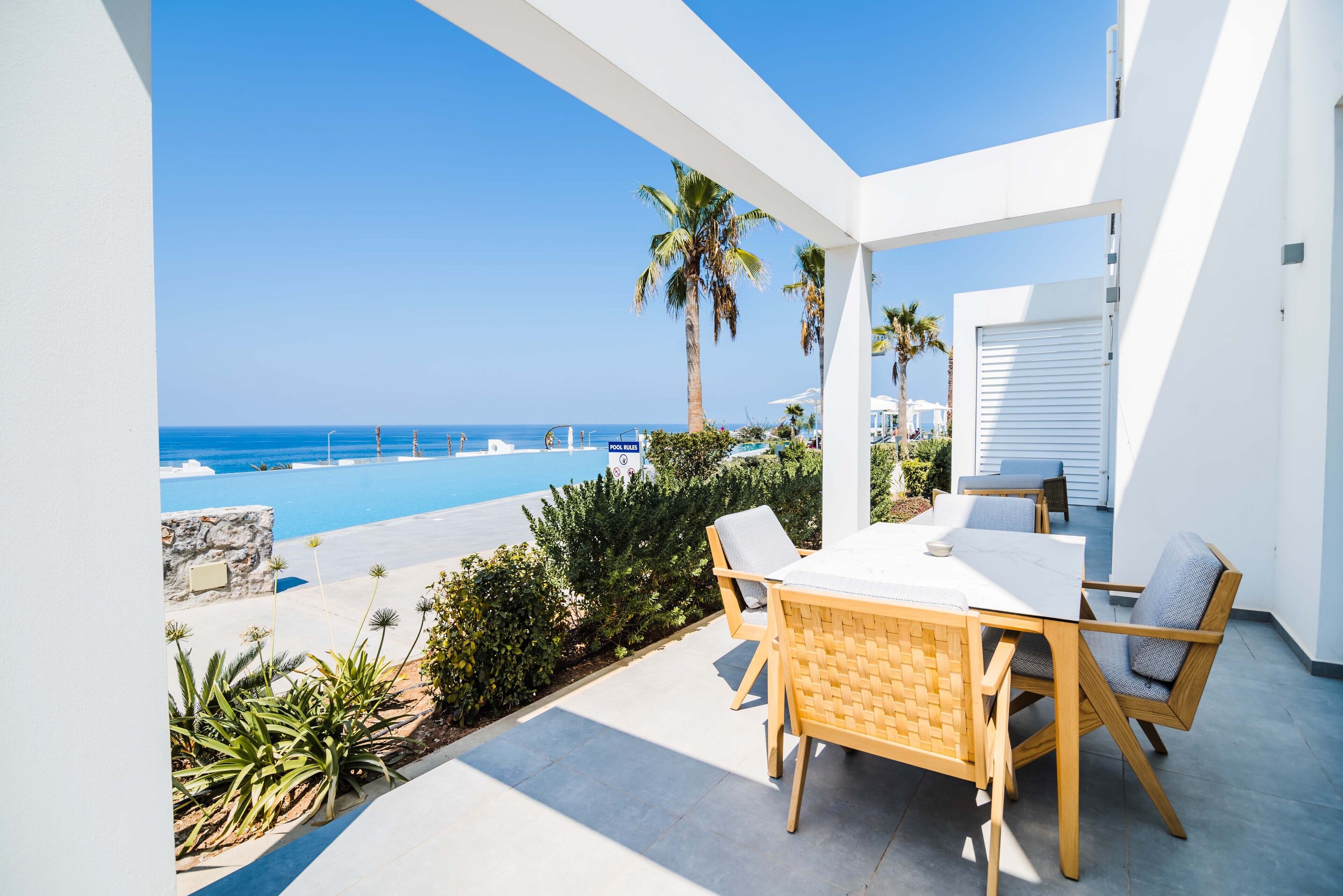 Standard Apart Daire, 3 Yatak Odası, Deniz Manzaralı | Balkon manzarası