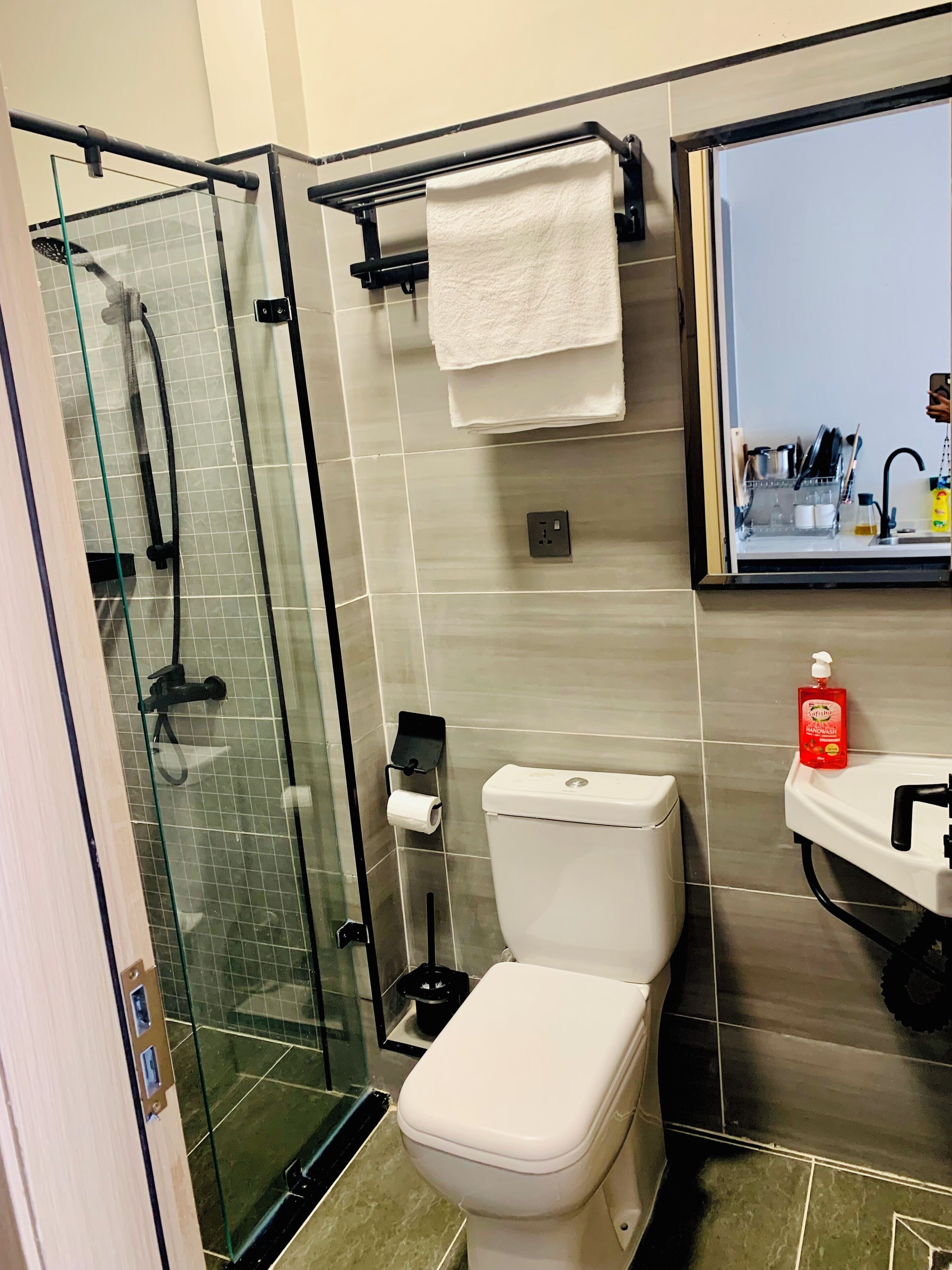 Håndklæder, Sæbe, Toiletpapir