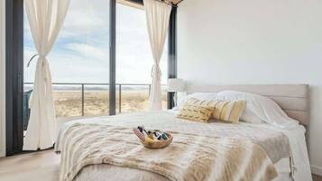 3 chambres, bureau, lit de bébé portatif, Wi-Fi