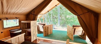Secluded| Near Gatlinburg and Asheville|WiFi|AC