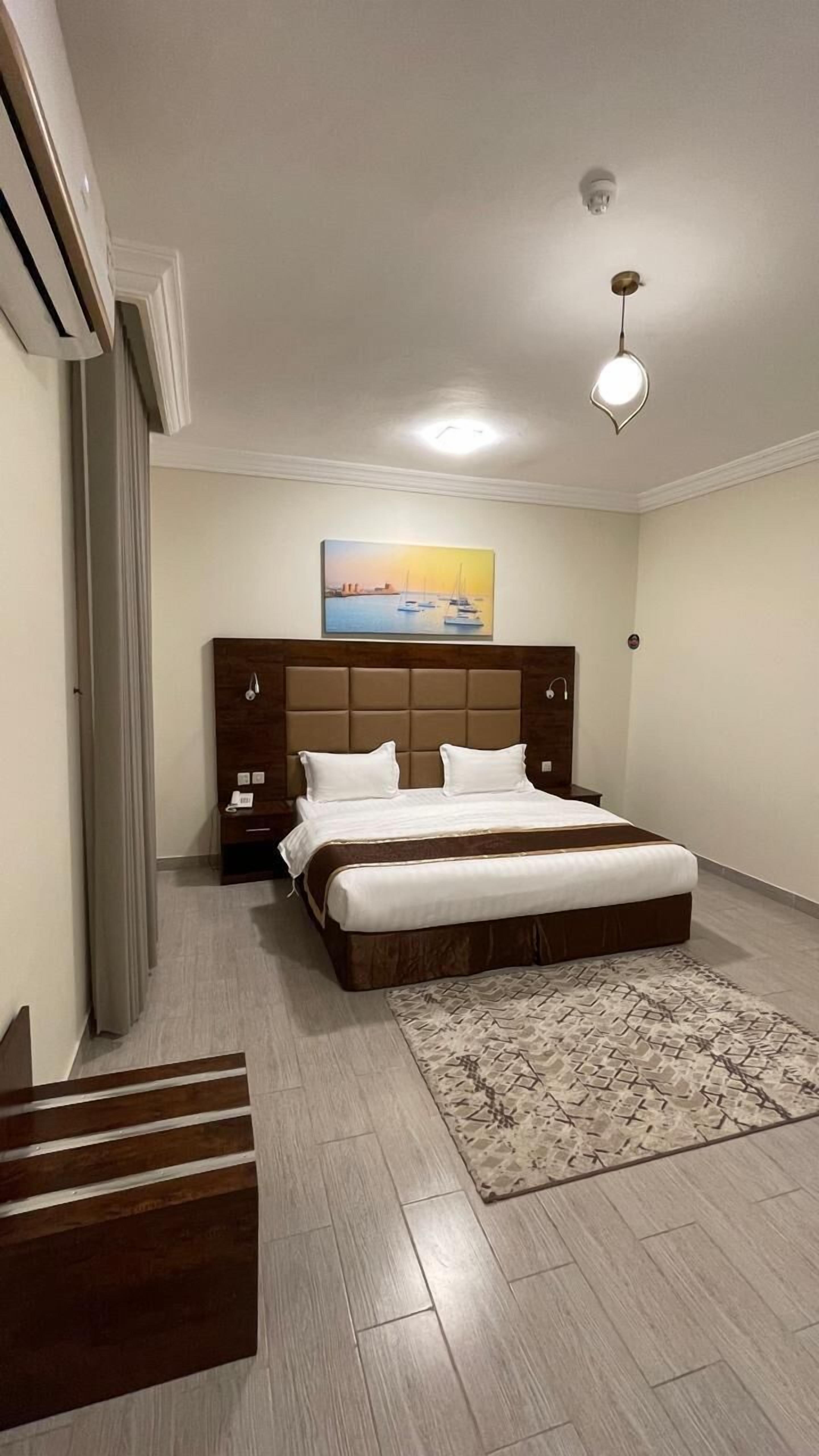 In-room safe, soundproofing, iron/ironing board