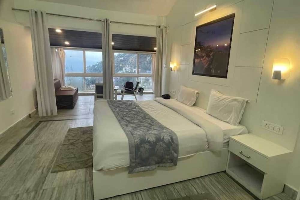 HOTEL DIAMOND