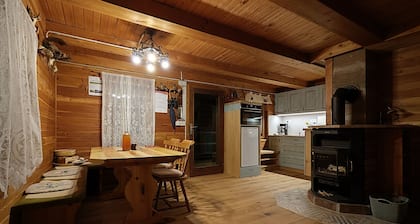 Polhek - a charming countryside cottage