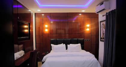 Clevero Hotel