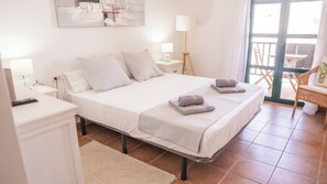 3 camere, ferro/asse da stiro, Wi-Fi gratuito, lenzuola