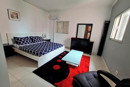 Apartamento Confort, balcón | 3 dormitorios y wifi gratis. Adilson Eduardo