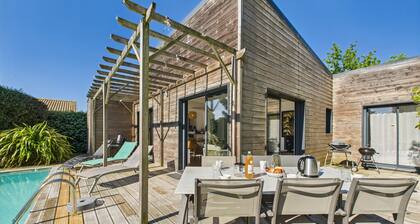 Piscine chauffée - 750m plage, 4 Adultes - 4 enfants