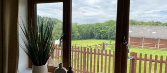 Tranquil Countryside Lodge Retreat Near Rye & Coast