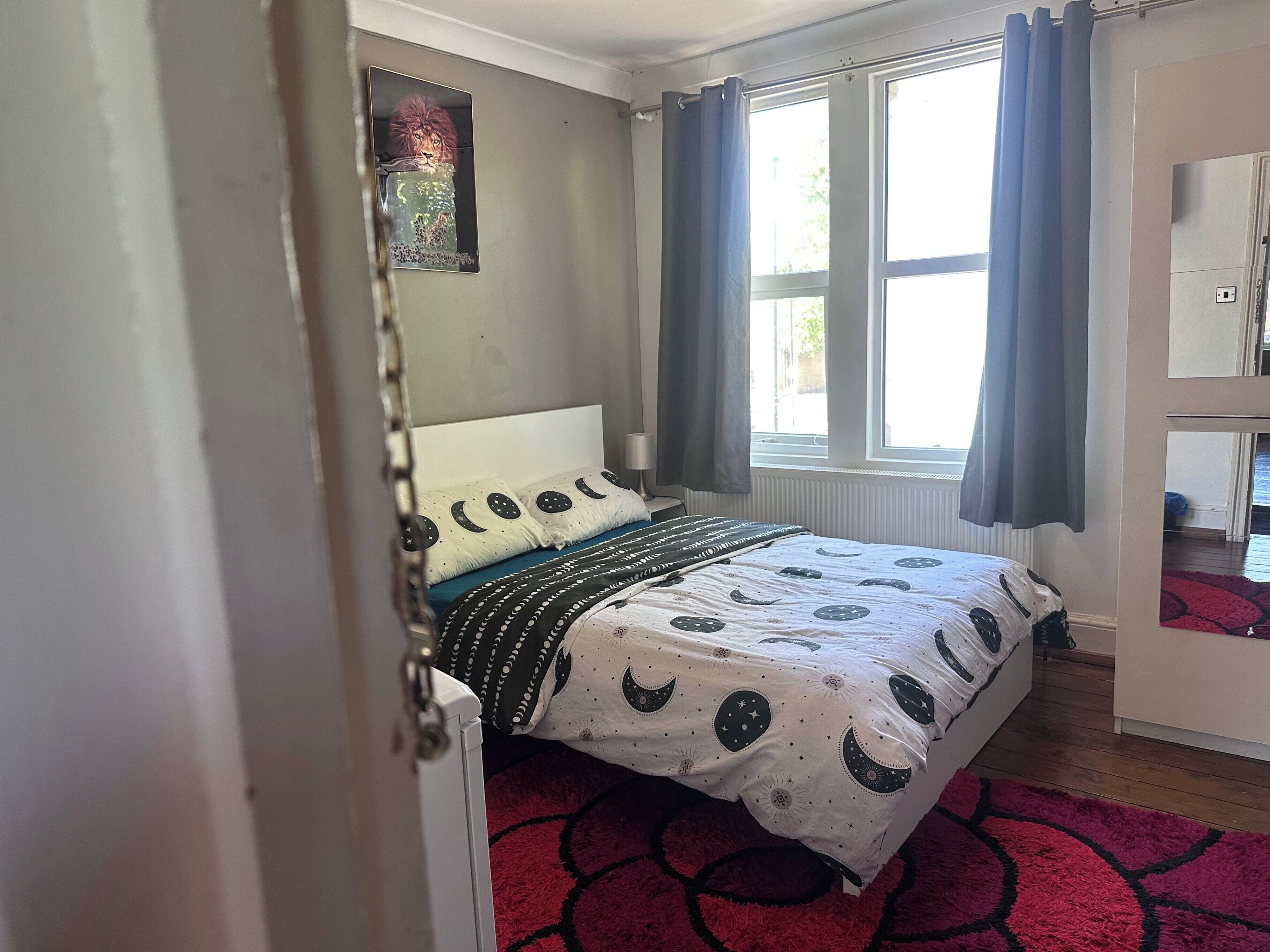 Apartment | 3 bedrooms, iron/ironing board, free WiFi, bed sheets