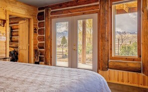 3 عدّة غرف نوم ومكتب ومكواة/لوح كي وواي فاي